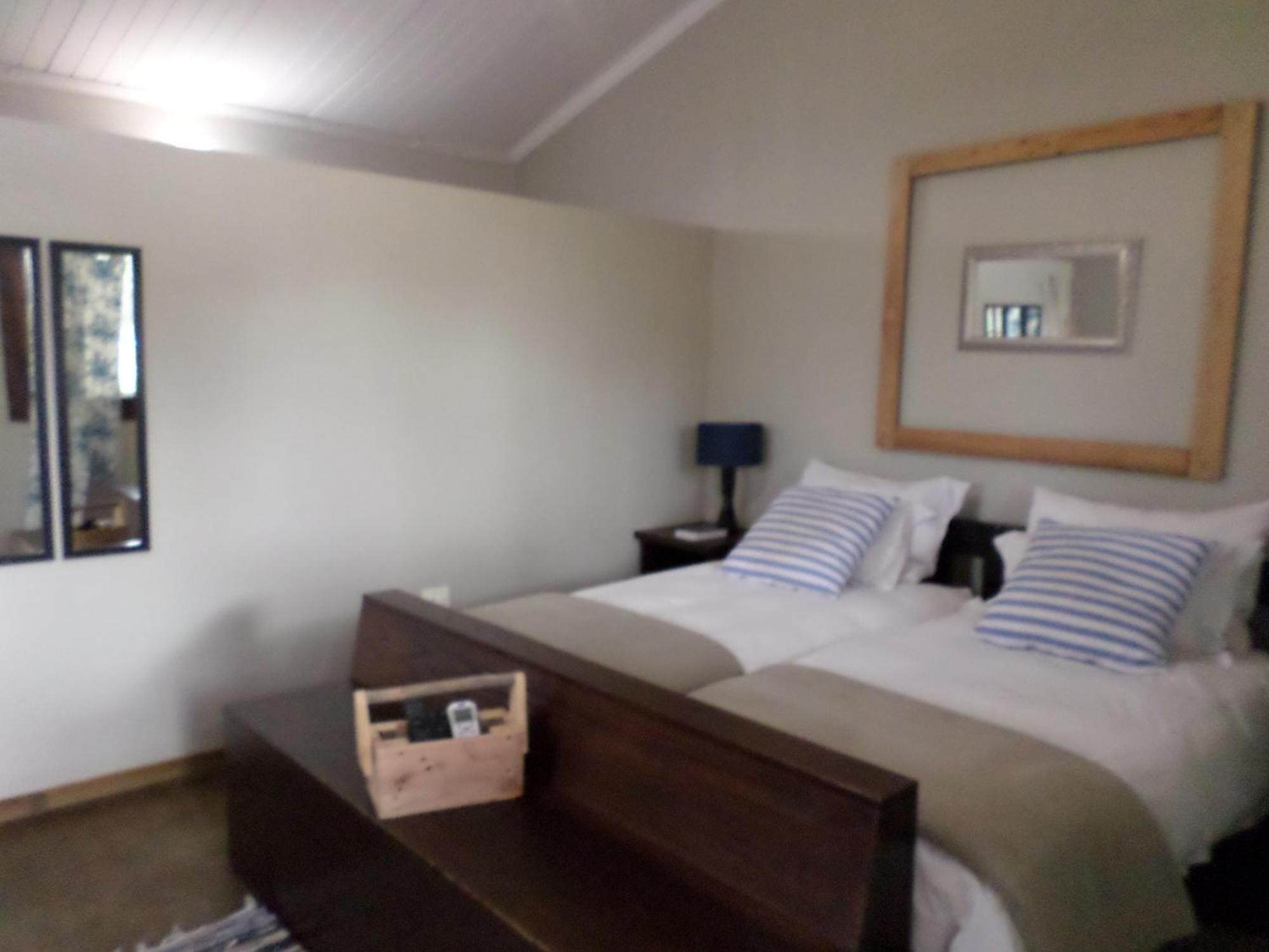 Out Of Nature Country Lodge ウィントフーク エクステリア 写真
